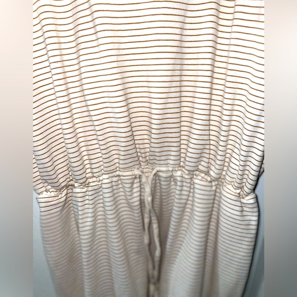 A New Day Medium Casual Dress Tan, Striped - Picture 4 of 5